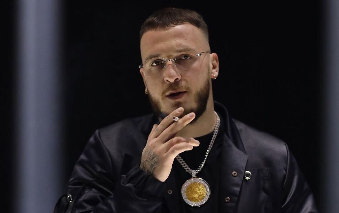 Lansohet kënga e re e Mozzik, në krah të tij është Efi