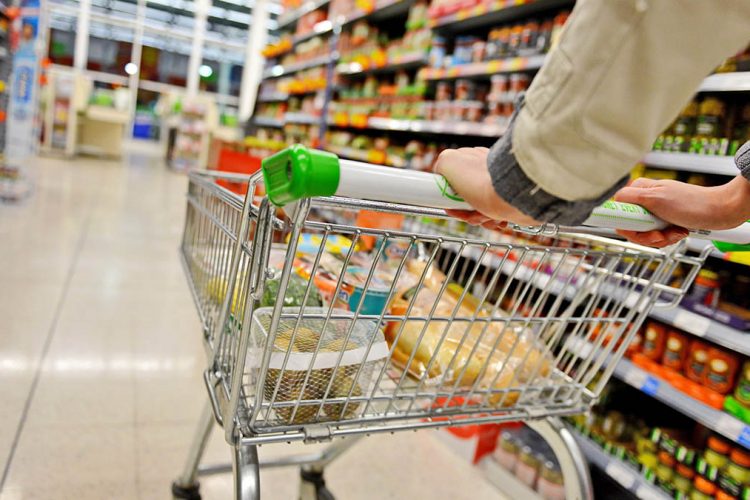 RMV/ Përgatitet lista e ushqimeve për ulje të çmimeve