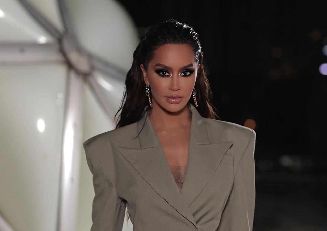 Publikohet “Harroje” nga Dafina e Cricket, kënga qenka shumë emocionale