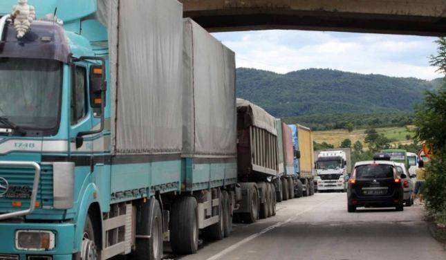 Nga sot fillon regjimi i komunikacionit veror për automjetet e rënda